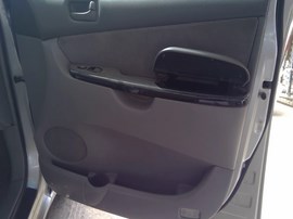 2005 TOYOTA SIENNA, SILVER, LE MODEL, 3.3L, AT, FWD.   Z26511